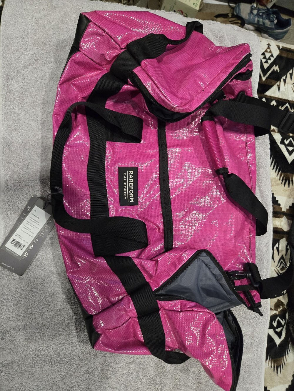 Union Duffel Rareform California Recycled Billboard Weekender Bag Nwt Pink